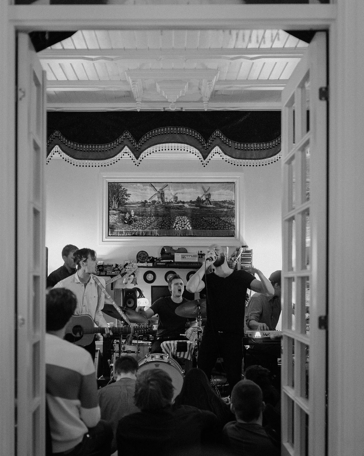 Svarte Svaner live at Drengestua